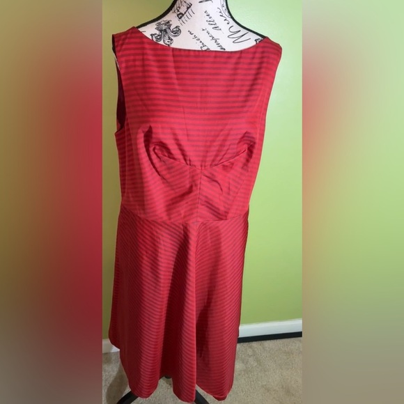 Isaac Mizrahi Red Ribbed Ruched Sundress - Picture 1 of 9